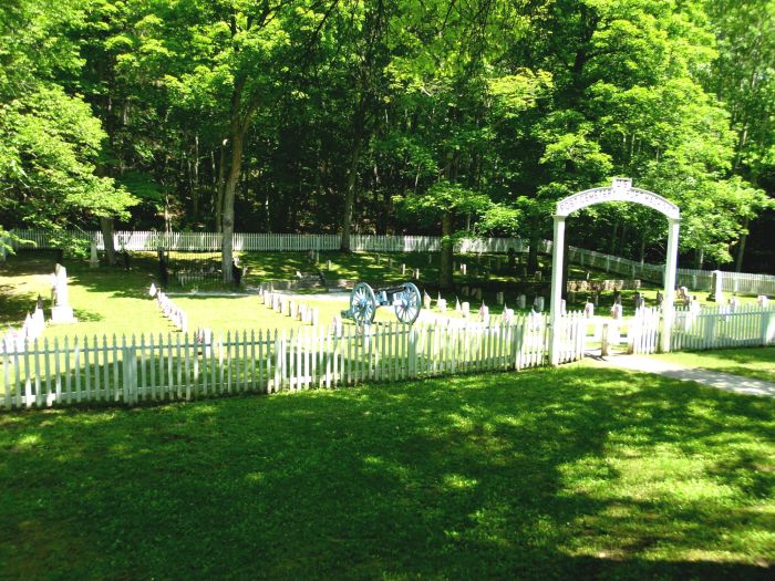 Fort Mackinac Post Cemetery