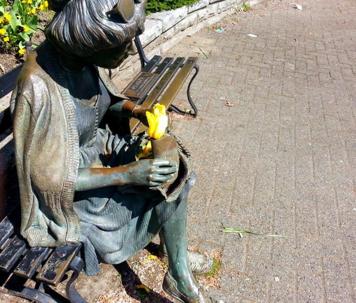 Statue with flower in Vancouver