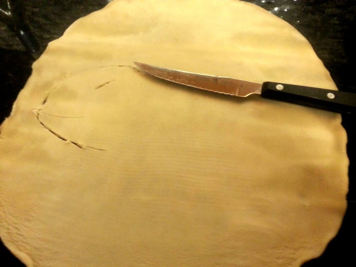 Cutting pie crust shapes