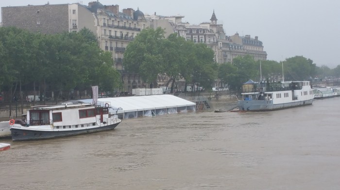 Seine River, Paris, flood, flooding