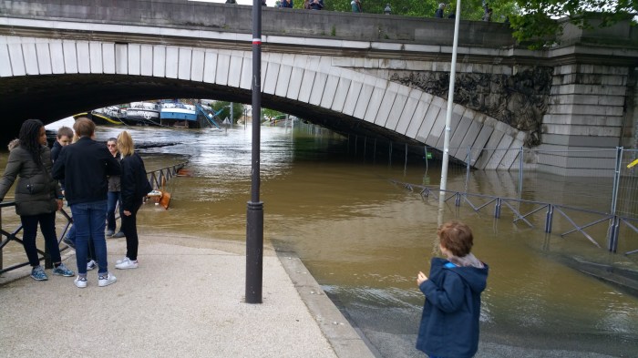 Seine River, Paris, flood, flooding